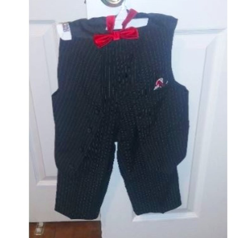 George 3 piece suit set boys Size 4 Red bow vest pants